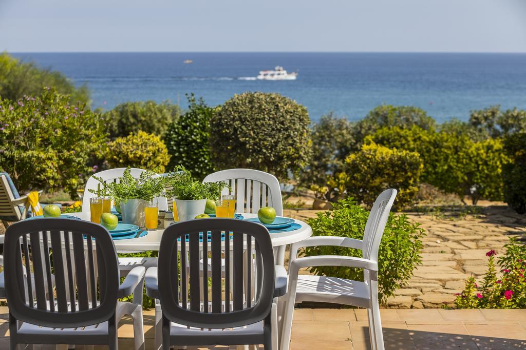 Protaras Beachfront Sirina Lina Suite Paralimni Ngoại thất bức ảnh